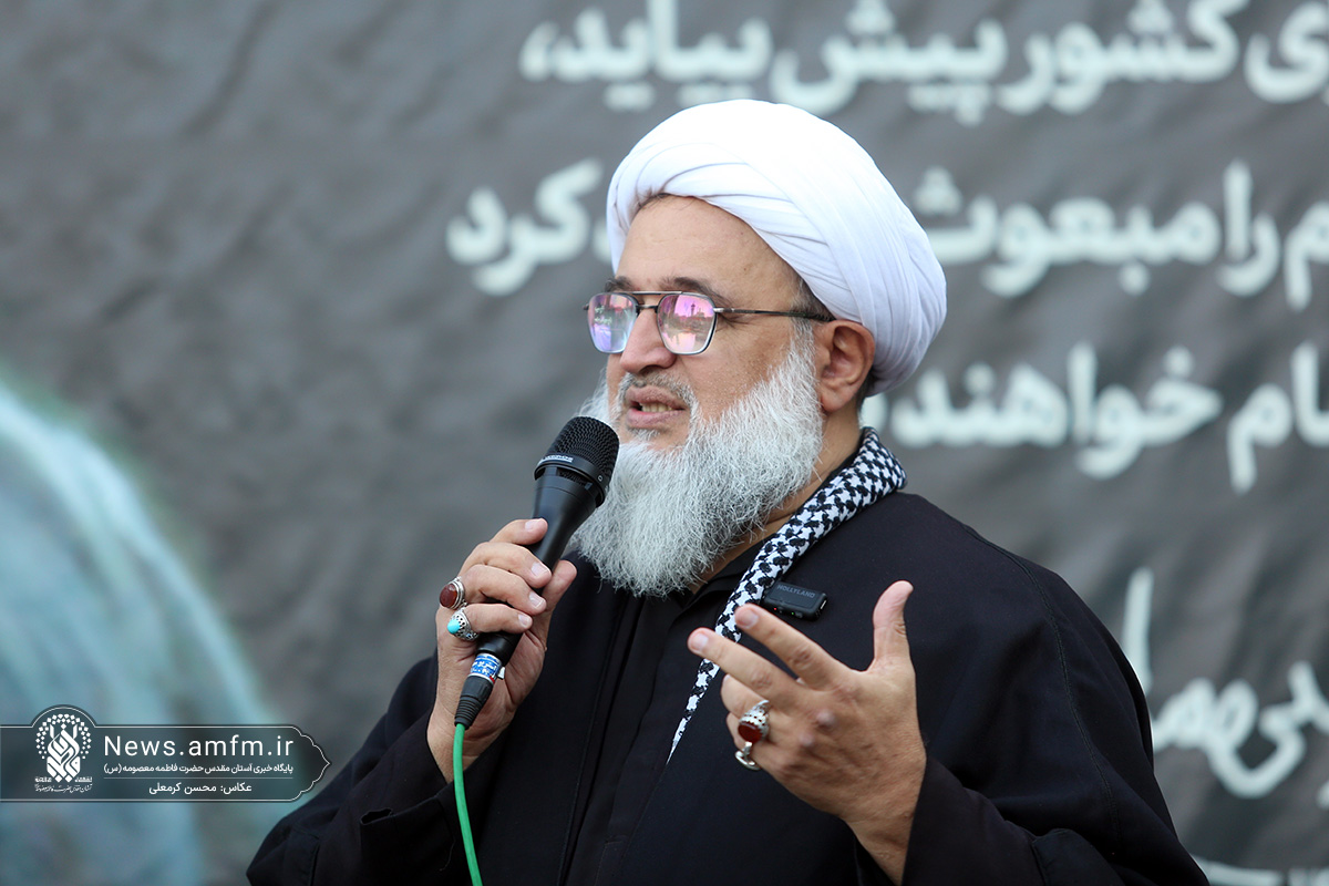 تربیت چهل‌ساله امام شهید، ملت را در برابر فتنه‌ها استوار کرد