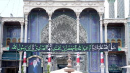 حرم بانوی کرامت در سوگ شهادت امام صادق(ع) سیاه‌پوش شد