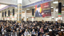 پیروزی نهایی جبهه حق نزدیک است / خدا در کمین دشمنان است