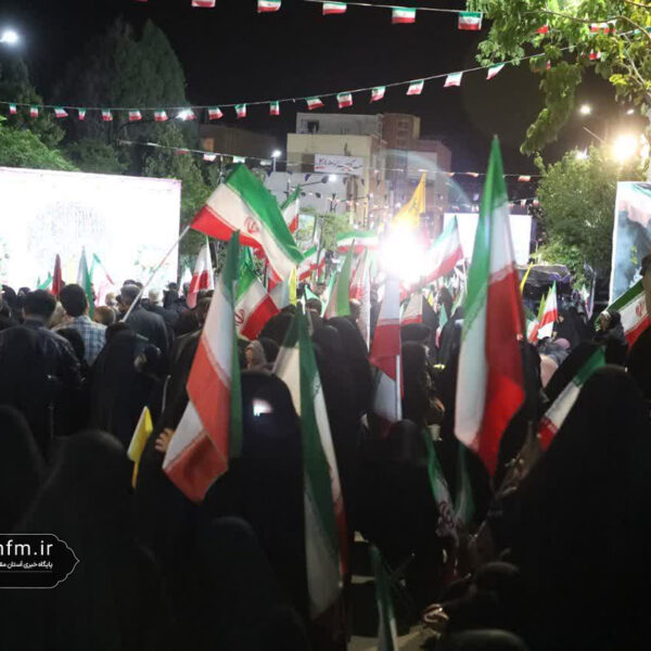 حضور سفیران کریمه اهل‌بیت(س) در اجتماع پرشور مردم سمنان