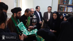 تجلیل سفیران کریمه از خانواده ۴ شهید شهرستان همدان