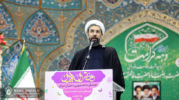 در مواجهه حق و باطل، دختران به‌اندازه رزمندگان نقش‌آفرین هستند