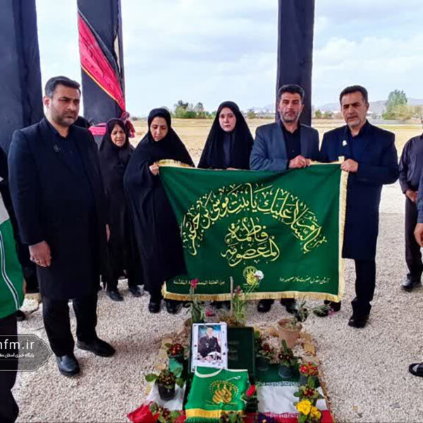 عطر حرم بانوی کرامت در شهرستان آباده طنین‌انداز شد