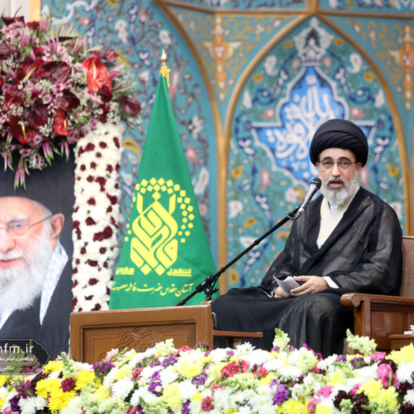 حب دنیا افراد زیادی را مقابل امامشان قرار داده است
