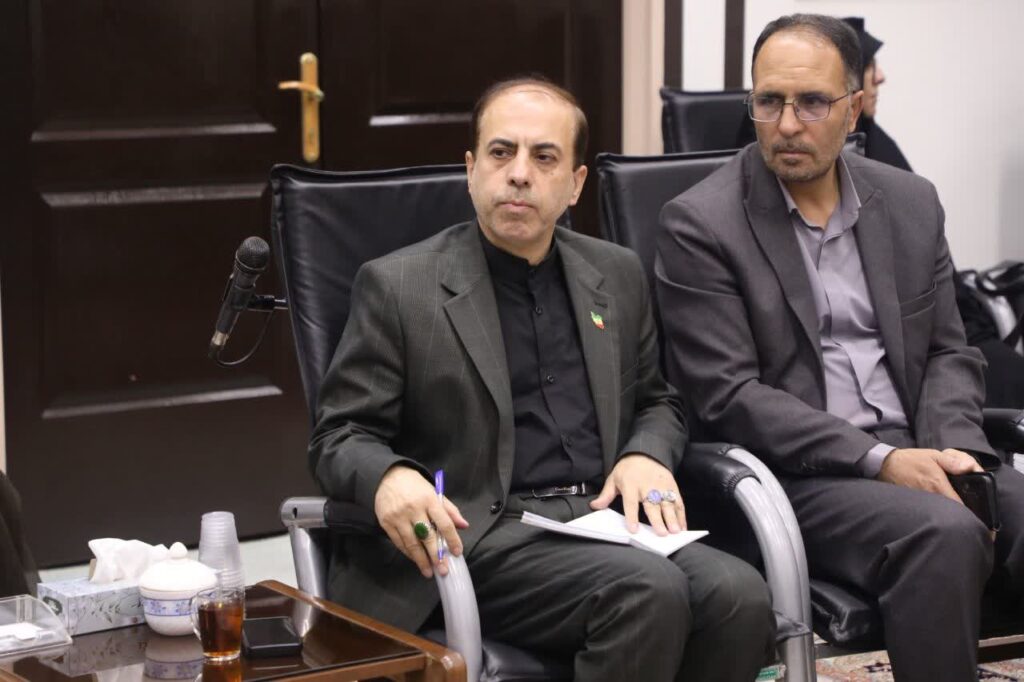 معلمان امروز در خط مقدم جنگ ارادهها و اندیشهها هستند