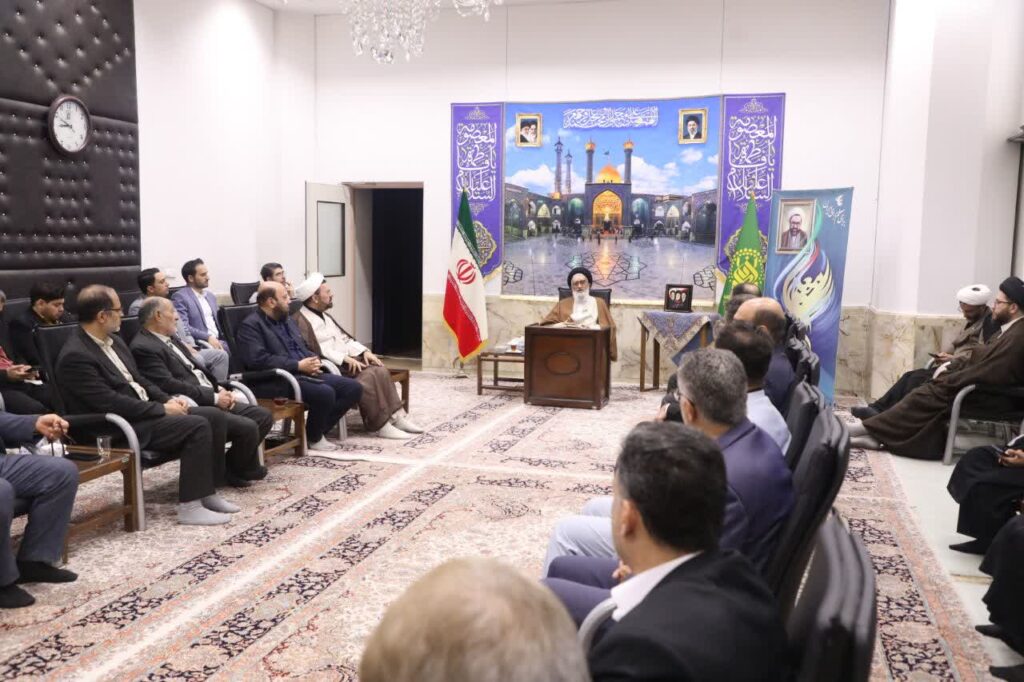 معلمان امروز در خط مقدم جنگ ارادهها و اندیشهها هستند