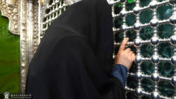 تشرف وزیر راه و شهرسازی به زیارت حرم بانوی کرامت
