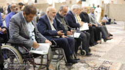قرائت دعای توسل با حضور هیئت جانبازان استان قم در حرم بانوی کرامت