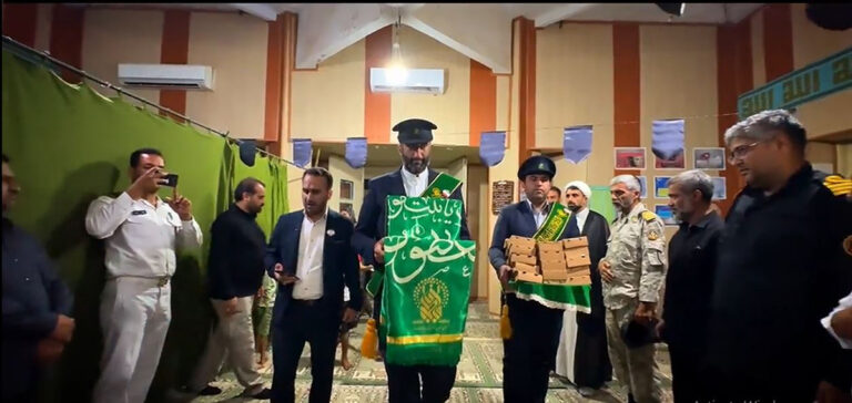 برگزاری یادواره شهدای ناو دنا با حضور خادمان حرم بانوی کرامت