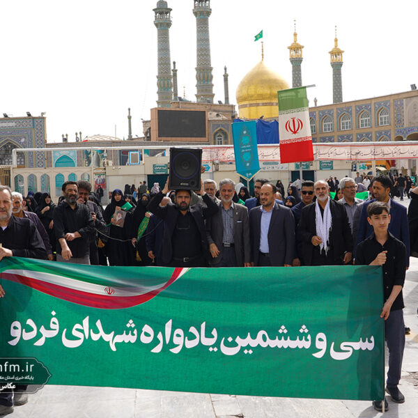برگزاری یادواره شهدای فردو بر سر مزار شهید مهدی ایمانی