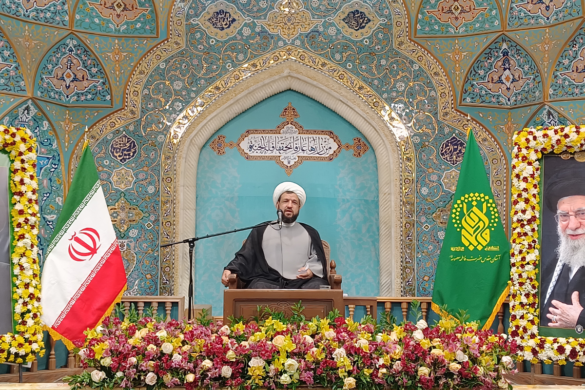 ازدواج درهای رحمت الهی را به سوی زوجین می گشاید ازدواج درهای رحمت الهی را به سوی زوجین می گشاید