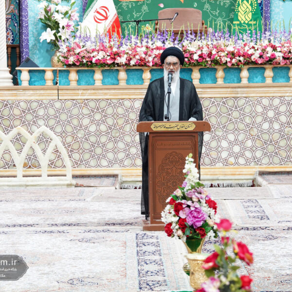انتخاب رهبر جدید همچون روز غدیر دشمنان را ناامید کرد