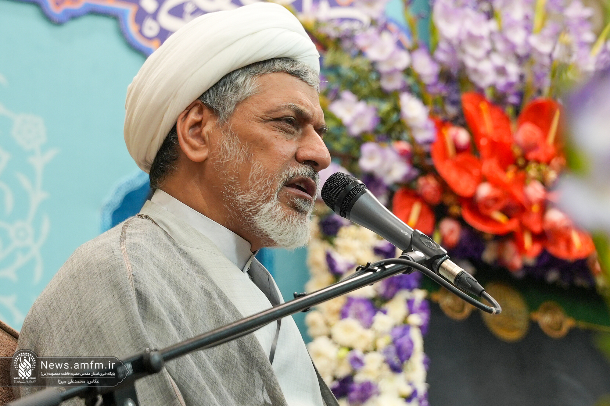 ایران مدیون حضرت موسی بن جعفر(ع) است ایران مدیون حضرت موسی بن جعفر(ع) است
