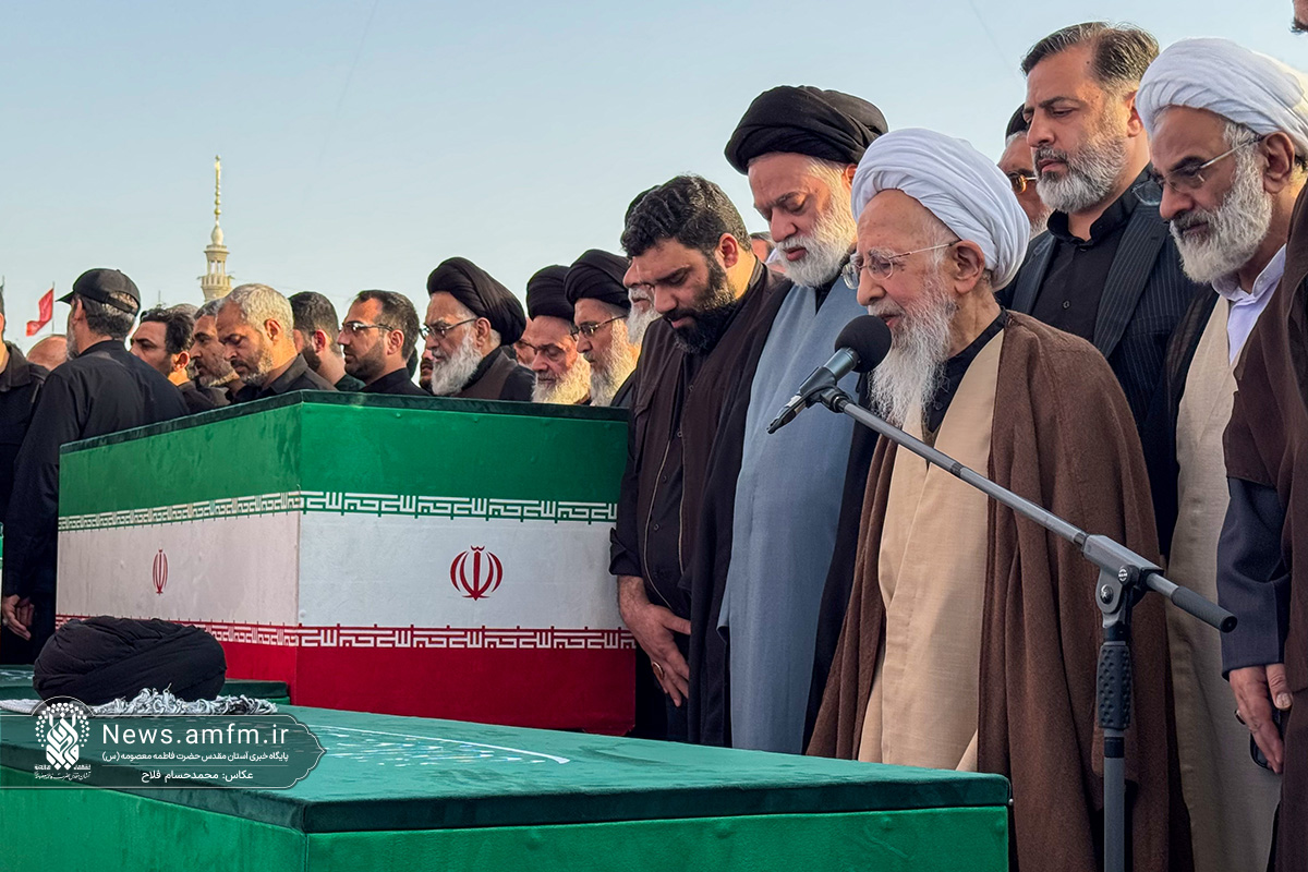 اقامه باشکوه نماز بر پیکر مطهر رهبر شهید ایران در قم
