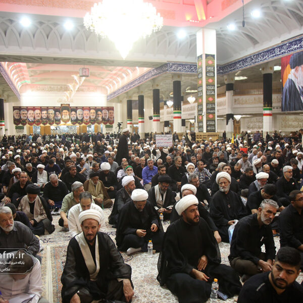 سومین شب بزرگداشت رهبر شهید انقلاب در حرم کریمه اهل‌بیت(س)