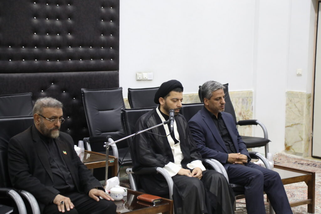 خدمتگزاران مراسم اربعین سربازان جبهه سیدالشهدا(ع) هستند