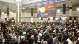 بزرگداشت رهبر شهید از سوی حرم امام حسین(ع) در حرم بانوی کرامت
