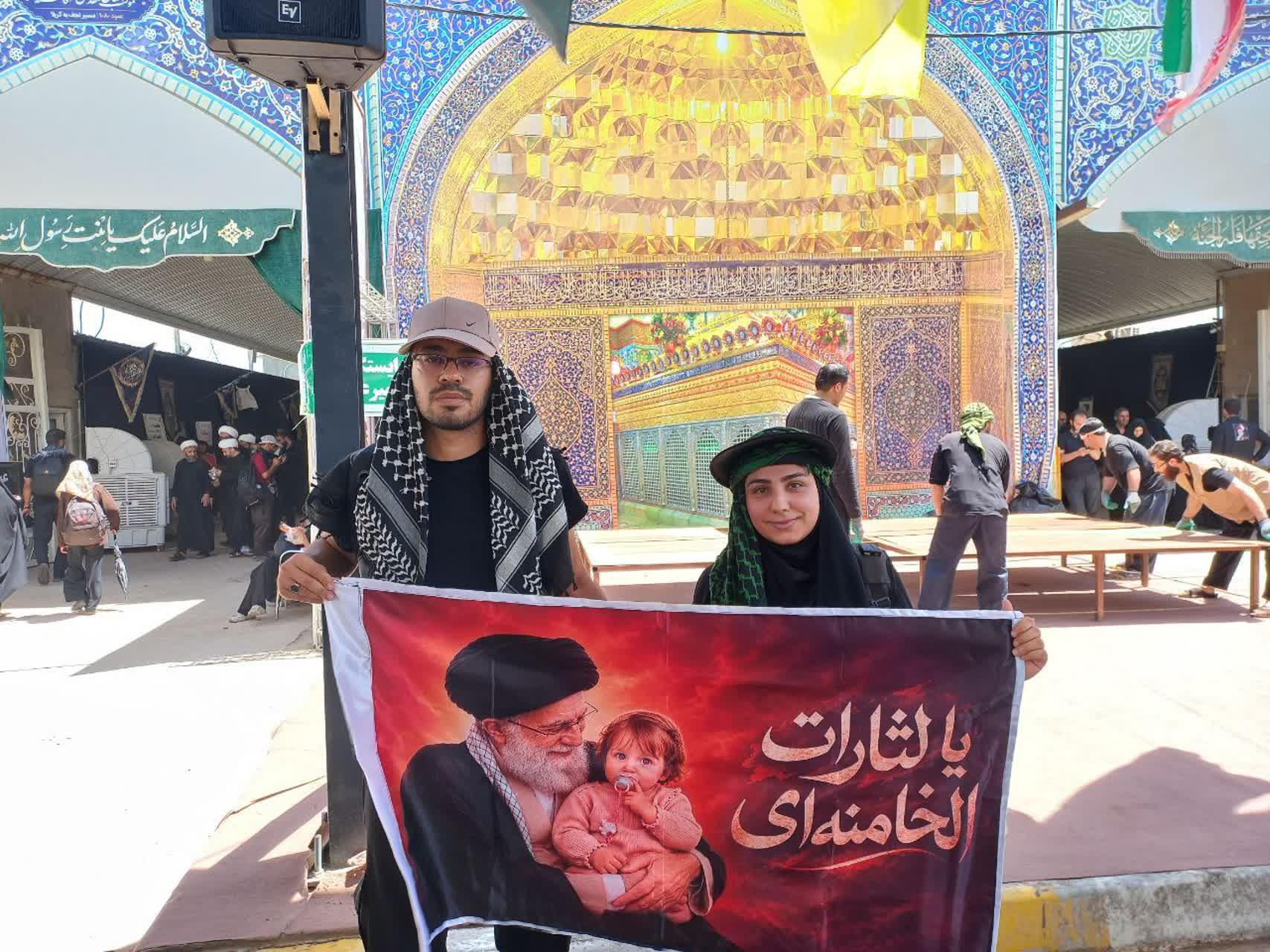 عشق به امام حسین(ع) تحمل گرمای مسیر اربعین را آسان میکند عشق به امام حسین(ع) تحمل گرمای مسیر اربعین را آسان میکند