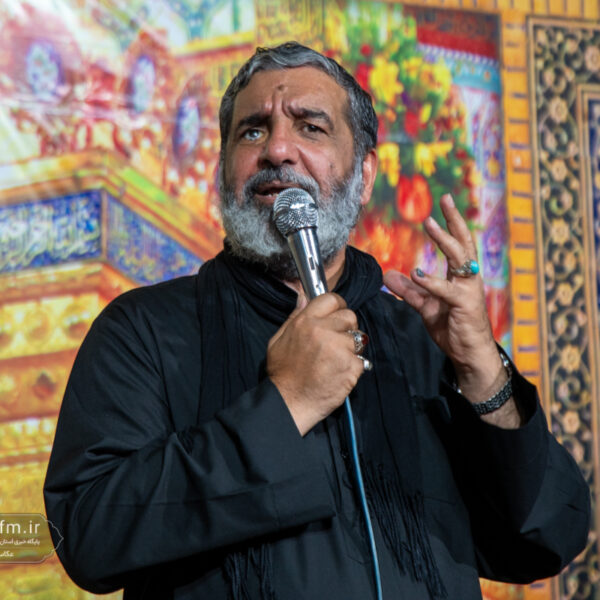 خونخواهی رهبر شهید ادامه راه خونخواهی امام حسین(ع) است