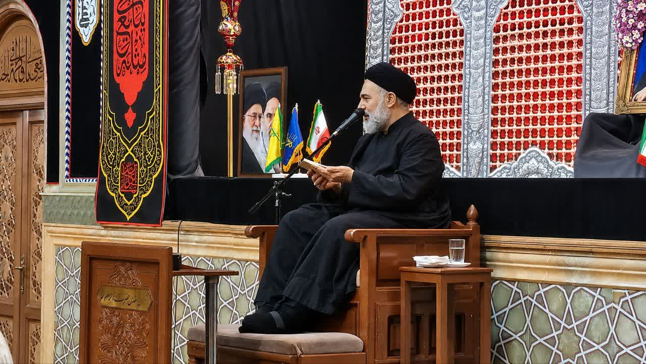 تحمل سختی زیارت از جلوههای بارز محبت به اهل بیت(ع) است تحمل سختی زیارت از جلوههای بارز محبت به اهل بیت(ع) است