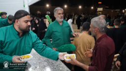 پذیرایی از زائران اربعین اباعبدالله الحسین(ع) در حرم بانوی کرامت