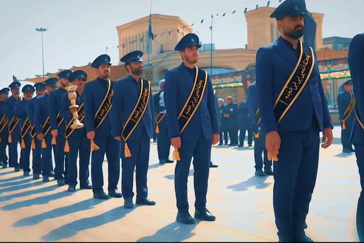 عزاداری خادمان در حرم بانوی کرامت در روز شهادت امام رئوف