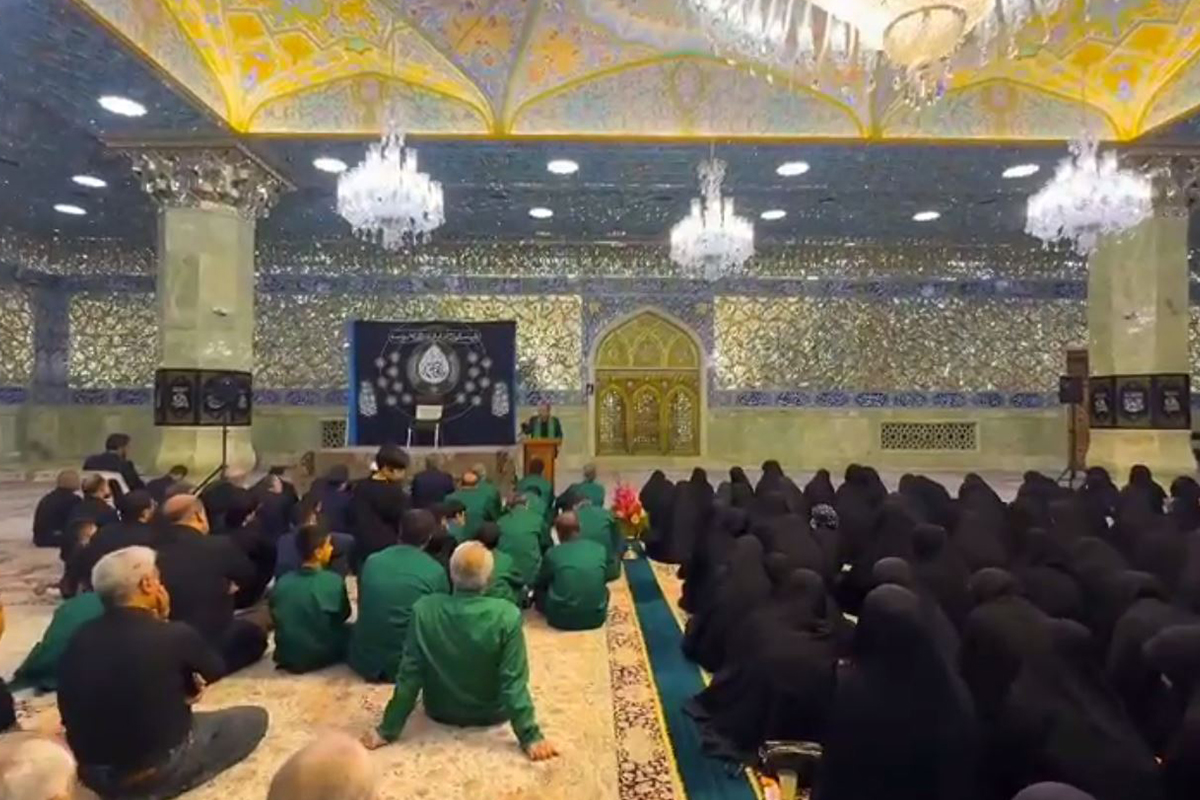 آئین شکرانه خدمت خادمان اربعینی در حرم بانوی کرامت