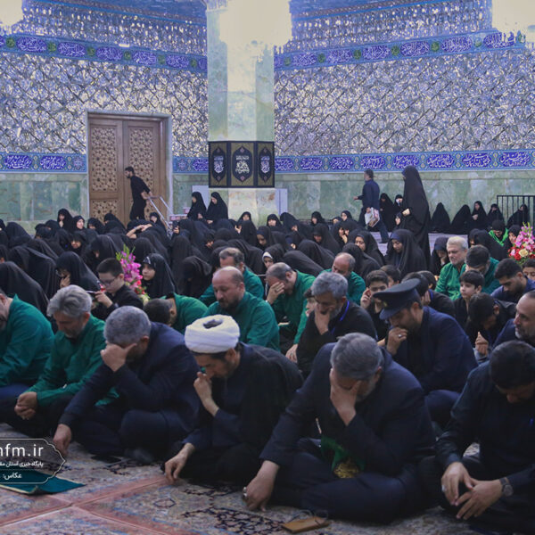 شکرگذاری خادمان حرم بانوی کرامت برای خدمت به زائران اربعین حسینی