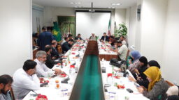 آشنایی سردبیران خبرگزاری‌ها با ظرفیت‌های فرهنگی حرم بانوی کرامت