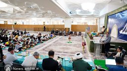 تجلیل از ۳۴ حافظ برگزیده قرآن کریم در حرم بانوی کرامت + تصاویر