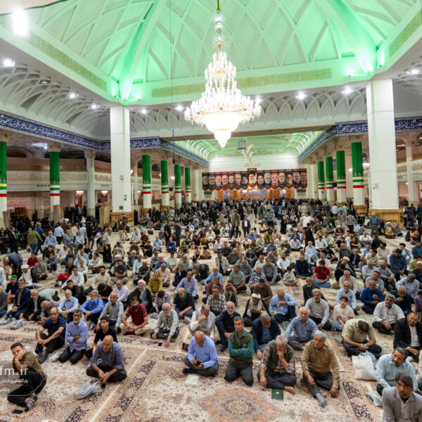 جشن شب میلاد امام عسکری(ع) در حرم بانوی کرامت