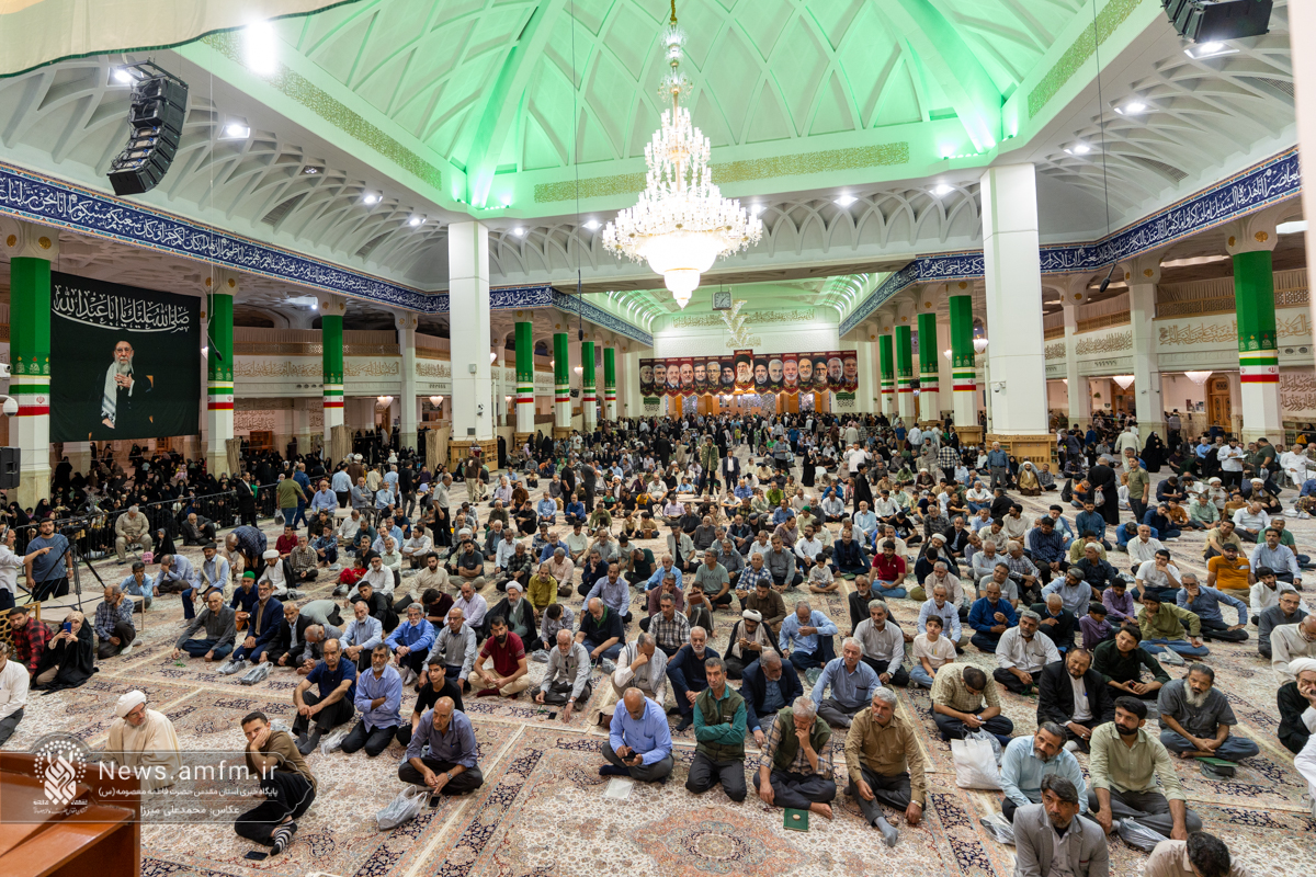 جشن شب میلاد امام عسکری(ع) در حرم بانوی کرامت