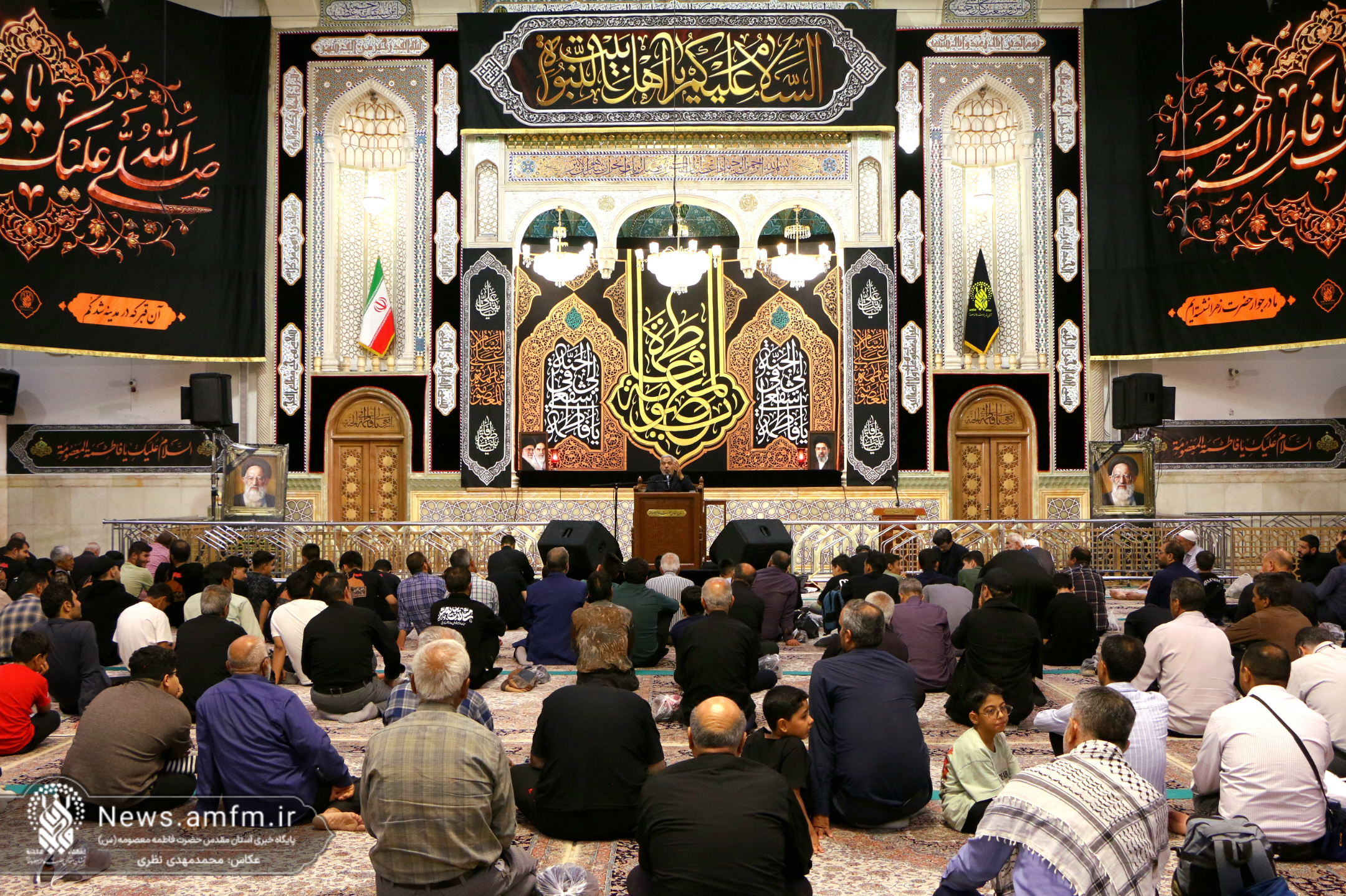 نخستین محفل عزاداری بانوی کرامت در آستان مقدس فاطمی