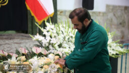 گل‌آرایی ضریح مطهر حرم بانوی کرامت با ۱۸۰ هزار شاخه گل طبیعی