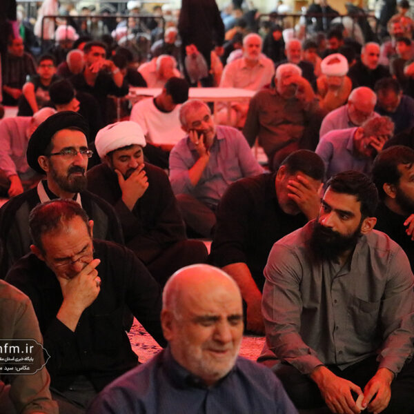 برپایی محفل عزاداری کریمه اهل بیت(س) در حرم مطهر ایشان