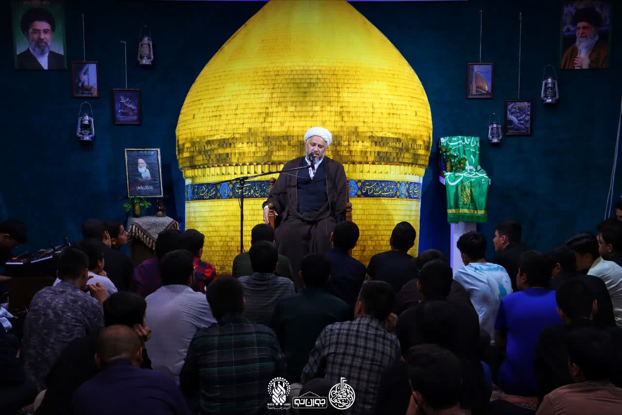 اجتماع هیئات نوجوان قم در محفل نوجوانان فاطمی
