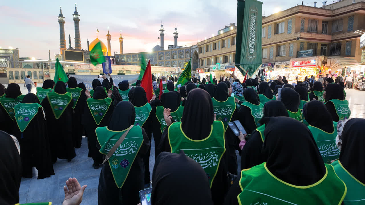 زیارت ۲۰۰ کرمانشاهی و سرخسی برای اولین بار در حرم بانوی کرامت