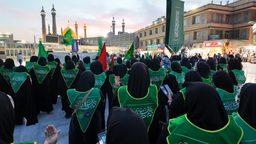 زیارت ۲۰۰ کرمانشاهی و سرخسی برای اولین بار در حرم بانوی کرامت
