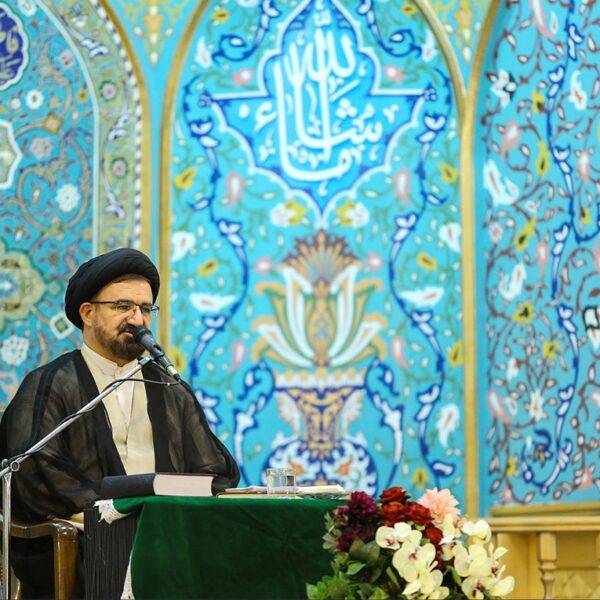 تربیت مردم و شخصیت‌های برجسته ایمانی بزرگ‌ترین دستاورد انقلاب اسلامی است