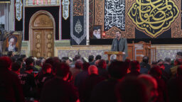 مدیحه‌سرایی علیرضا اسفندیاری در حرم بانوی کرامت