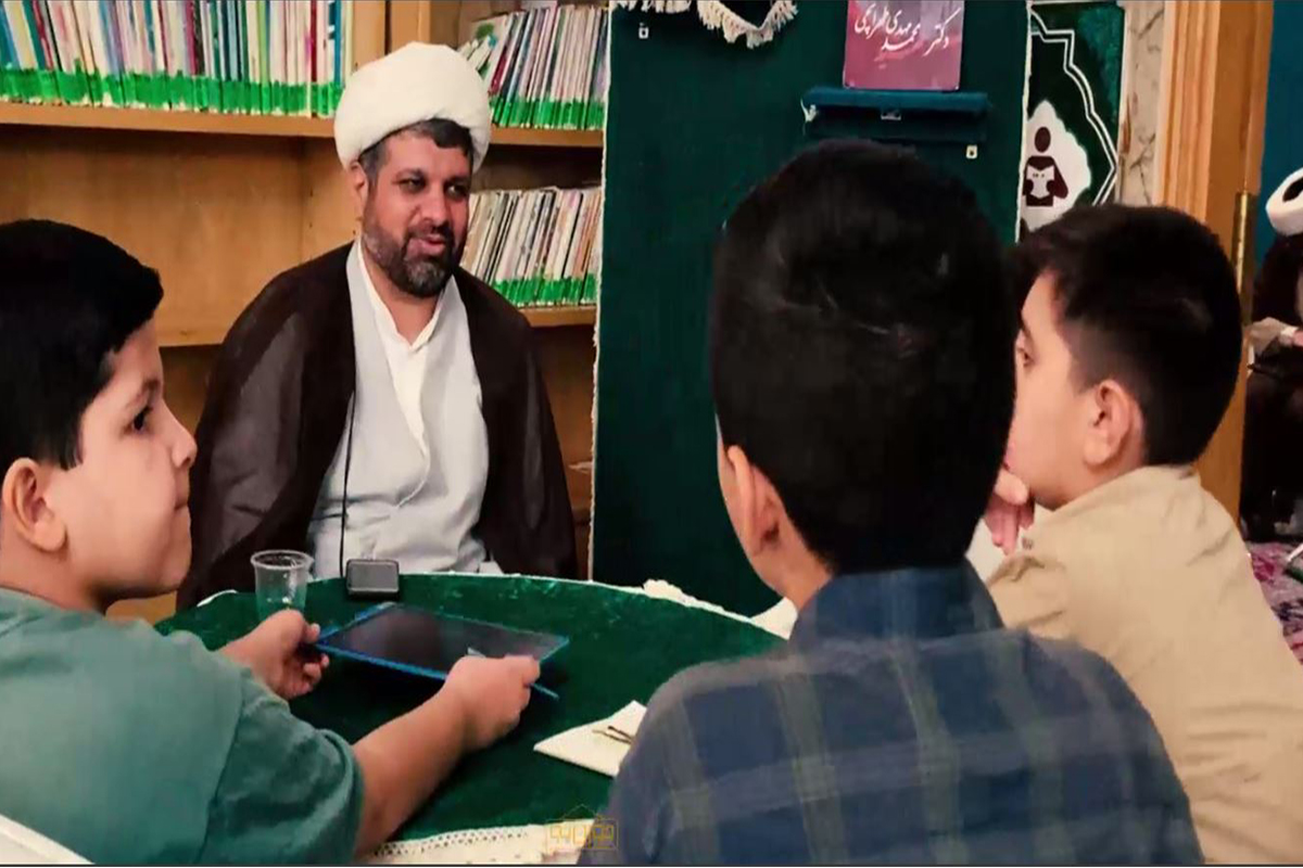 یک فنجان نوجوانی؛ گفت‌وگویی برای رشد و قوی‌تر شدن نوجوانان در جوار بانوی کرامت