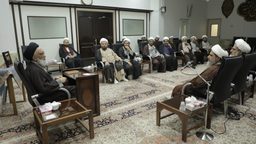 طلبه امروز باید فرزند زمان خویش باشد و نیازهای جامعه را بشناسد