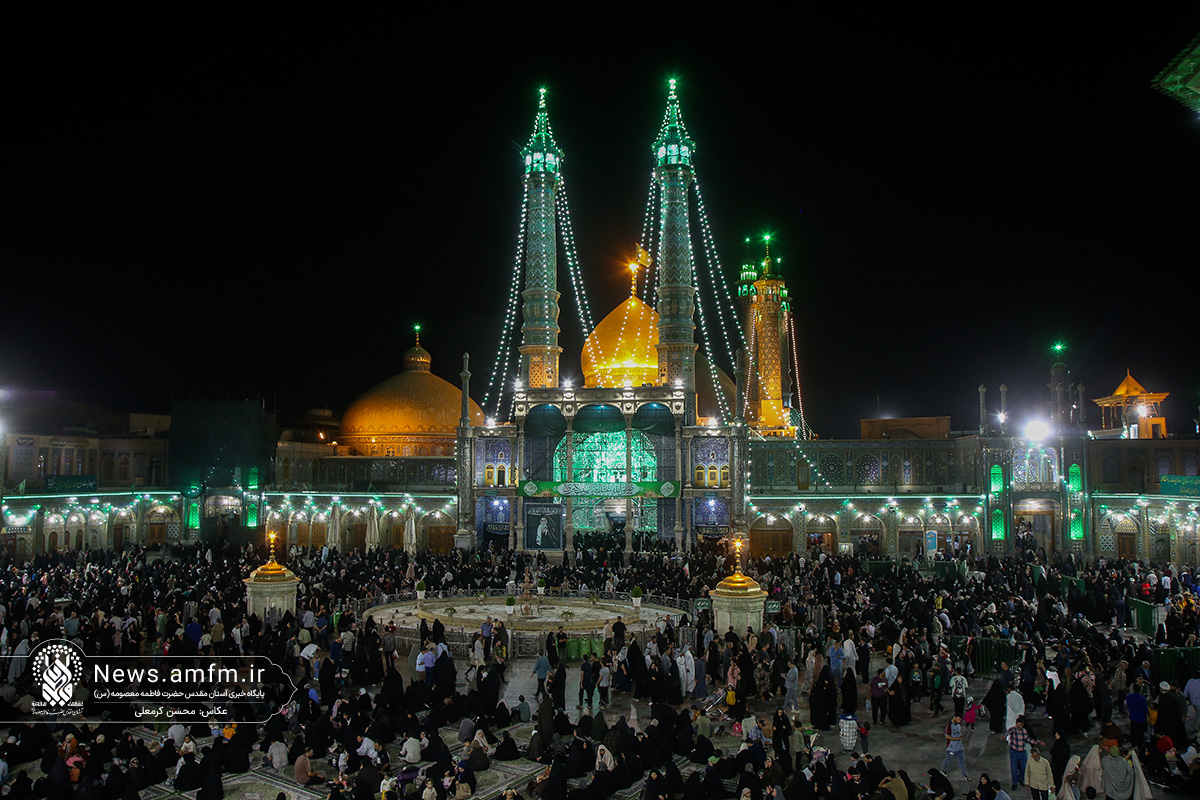 حضور پرشور زائران در حرم بانوی کرامت در شب میلاد حضرت زینب کبری (س)
