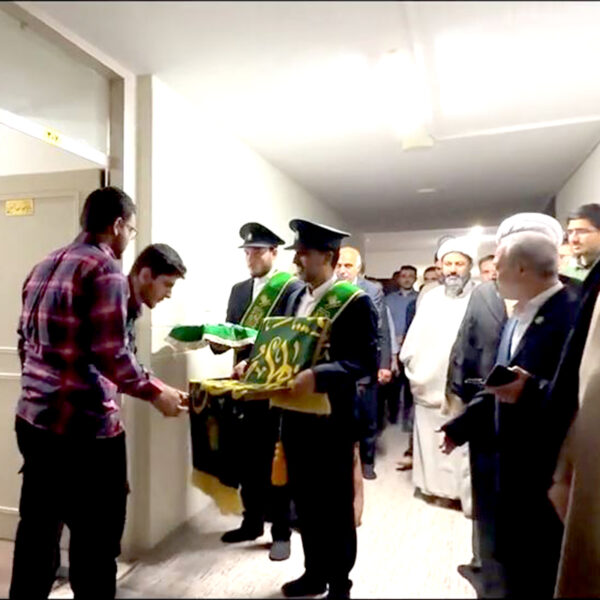 گفت‌وگوی خادمان حرم بانوی کرامت با دانشجویان دانشگاه فرهنگیان قم