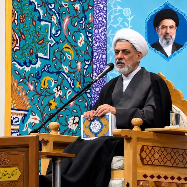 رعایت حقوق دیگران از شروط قبولی اعمال عبادی است