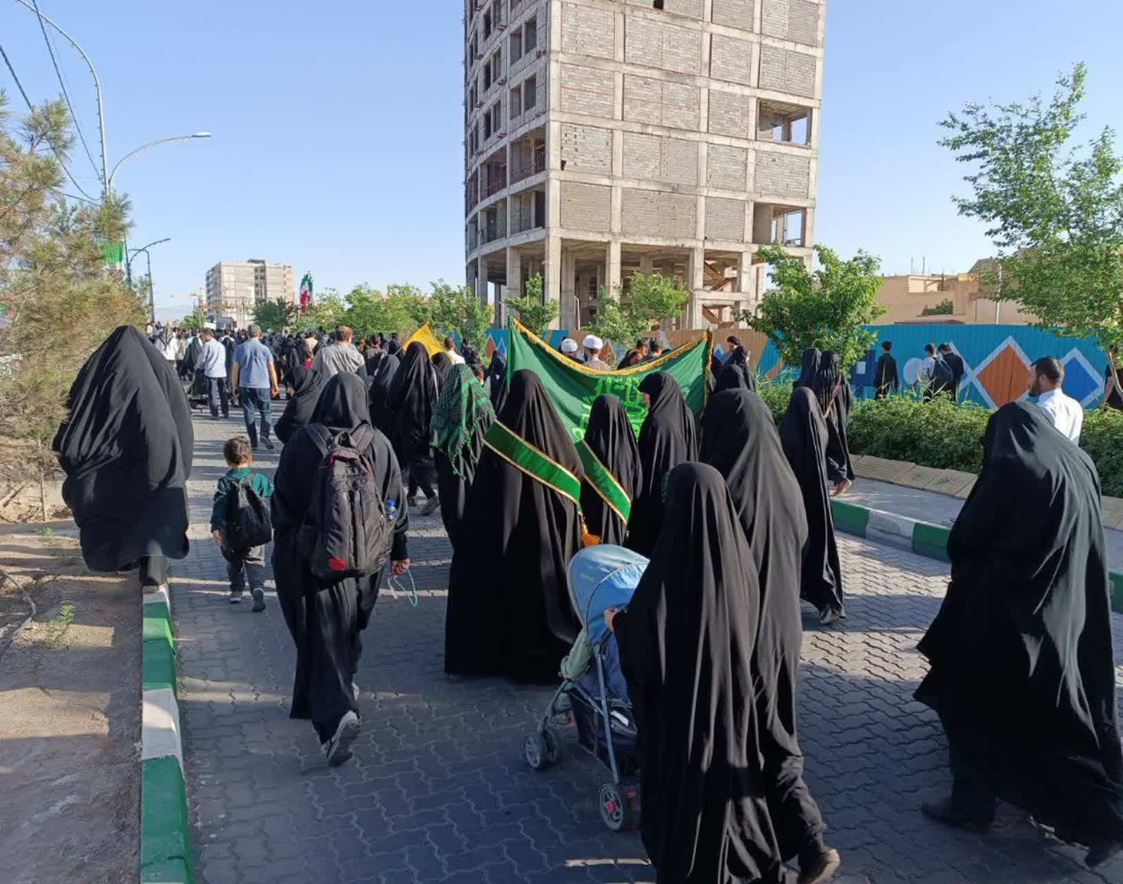 اجتماع مردمی برای حمایت از غزه با حضور خادمین و خادمیاران۱۴۰۴/۱/۲۶حرم حضرت معصومه(س)
