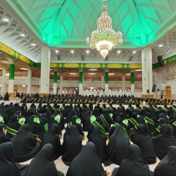 مراسم خطبه‌خوانی بانوان به مناسبت میلاد حضرت فاطمه معصومه(علیها السلام) در حرم مطهر قم برگزار شد