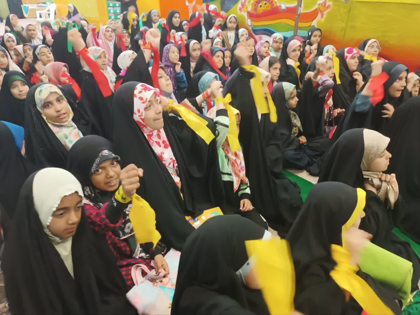 برگزاری هیئت زیرگنبد طلا با موضوع بزرگداشت شهدا حمله تروریستی…