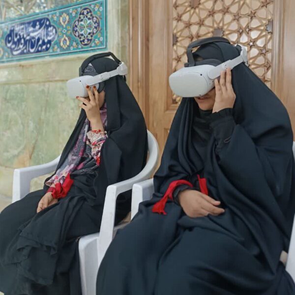 دختران معصومانه خیمه عزای حسینی بپا کردند۱۴۰۴/۰۴/۰۸