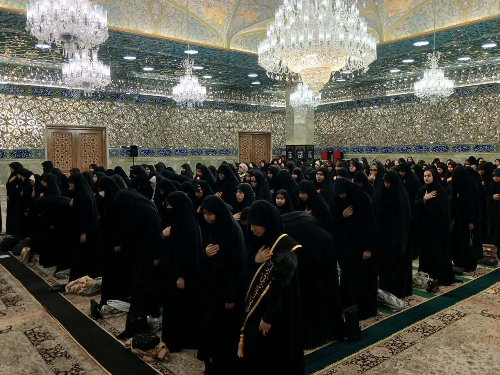 آیین خطبه خوانی ولادت حضرت فاطمه زهرا سلام الله علیهما در حرم حضرت معصومه علیه السلام